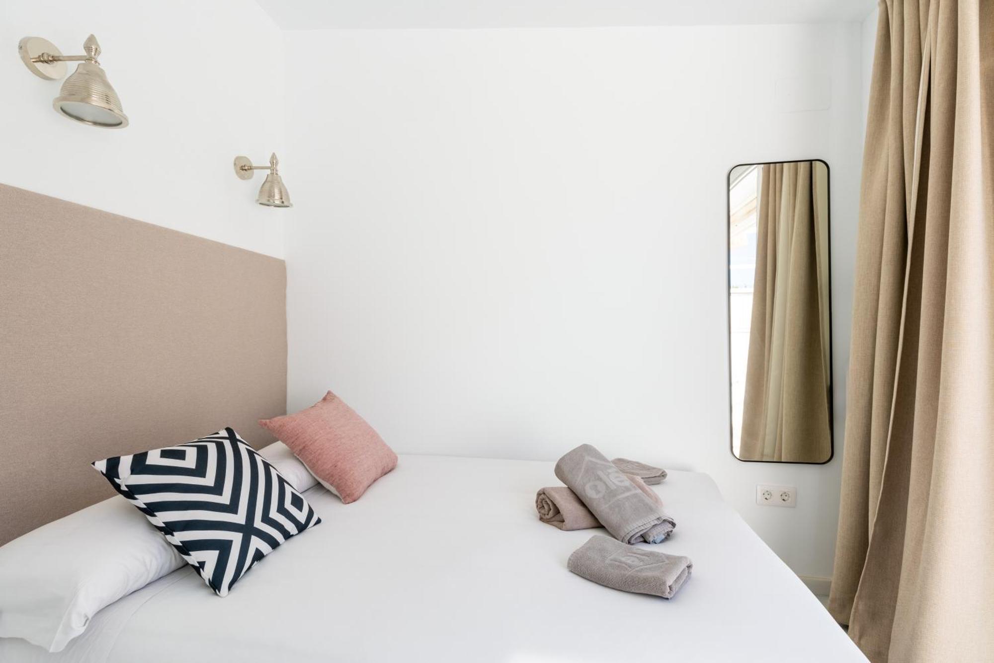 Duplex Con Terraza Junto A La Catedral Lejlighed Sevilla Eksteriør billede